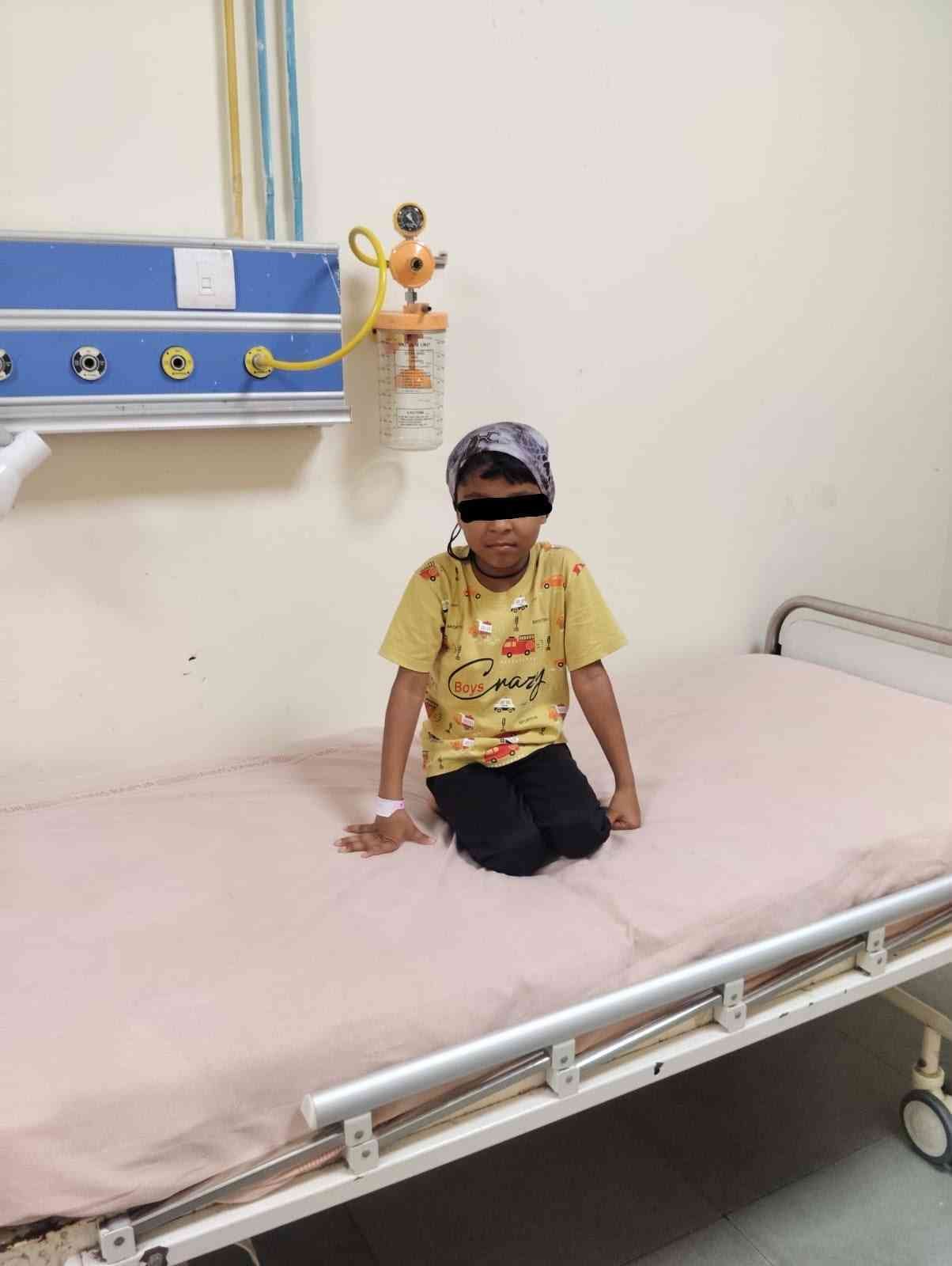 खामोशी में बीत रहा था बचपन, अब सुनाई देंगी दुनिया की आवाजें खामोशी में बीत रहा था बचपन, अब सुनाई देंगी दुनिया की आवाजें