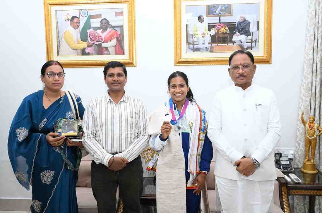 ज्ञानेश्वरी की उपलब्धि पूरे छत्तीसगढ़ का गौरव, बेटियों और युवाओं के लिए प्रेरणा : मुख्यमंत्री ज्ञानेश्वरी की उपलब्धि पूरे छत्तीसगढ़ का गौरव, बेटियों और युवाओं के लिए प्रेरणा : मुख्यमंत्री