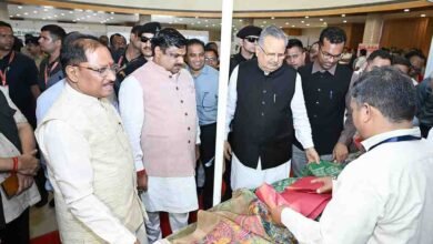 हथकरघा हमारी संस्कृति, रोजगार और आत्मनिर्भरता की सशक्त पहचान – मुख्यमंत्री विष्णुदेव साय