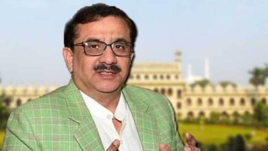 यूपी शिया सेंट्रल वक्फ बोर्ड पर ₹1,000 करोड़ के घोटाले का आरोप, 10-10 लाख में कब्रें बेचने का दावा यूपी शिया सेंट्रल वक्फ बोर्ड पर ₹1,000 करोड़ के घोटाले का आरोप, 10-10 लाख में कब्रें बेचने का दावा