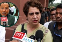 झारखंड क्यों नहीं गईं?’ संसद में BJP सांसद ने प्रियंका गांधी को घेरा, मिला ये जवाब झारखंड क्यों नहीं गईं?’ संसद में BJP सांसद ने प्रियंका गांधी को घेरा, मिला ये जवाब