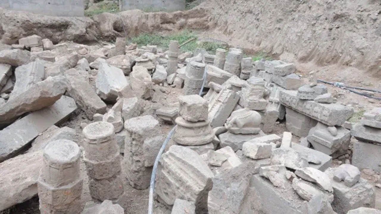 महाकाल परिसर में फिर आकार लेगा 11वीं सदी का शिव मंदिर, राजा भोज की वास्तुकला से तैयार हुआ नक्शा महाकाल परिसर में फिर आकार लेगा 11वीं सदी का शिव मंदिर, राजा भोज की वास्तुकला से तैयार हुआ नक्शा
