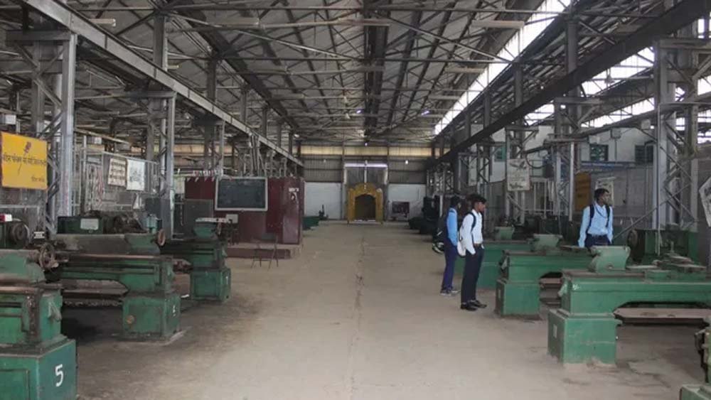 एचईसी ट्रेनिंग इंस्टीट्यूट फिर खुलेगा, झारखंड के युवाओं को मिलेगी नई तकनीकी शिक्षा एचईसी ट्रेनिंग इंस्टीट्यूट फिर खुलेगा, झारखंड के युवाओं को मिलेगी नई तकनीकी शिक्षा