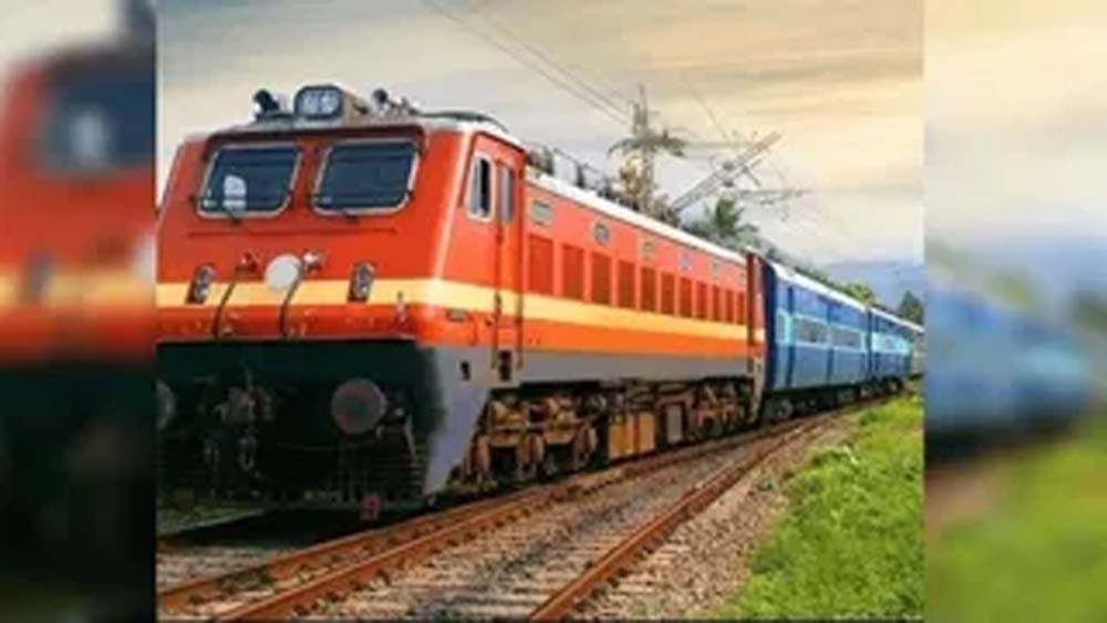 सावन में कांवरियों को रेलवे का तोहफा, दानापुर-भागलपुर चलेगी श्रावणी मेला स्पेशल ट्रेन सावन में कांवरियों को रेलवे का तोहफा, दानापुर-भागलपुर चलेगी श्रावणी मेला स्पेशल ट्रेन
