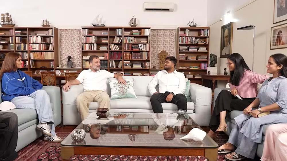 राहुल गांधी ने युवाओं के साहस को सलाम किया, छात्राओं के संघर्ष पर खुलकर बोले राहुल गांधी ने युवाओं के साहस को सलाम किया, छात्राओं के संघर्ष पर खुलकर बोले