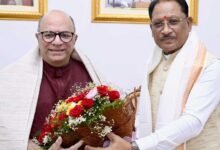 मुख्यमंत्री विष्णुदेव साय से निर्माता-निर्देशक डॉ. चंद्रप्रकाश द्विवेदी ने की सौजन्य मुलाकात