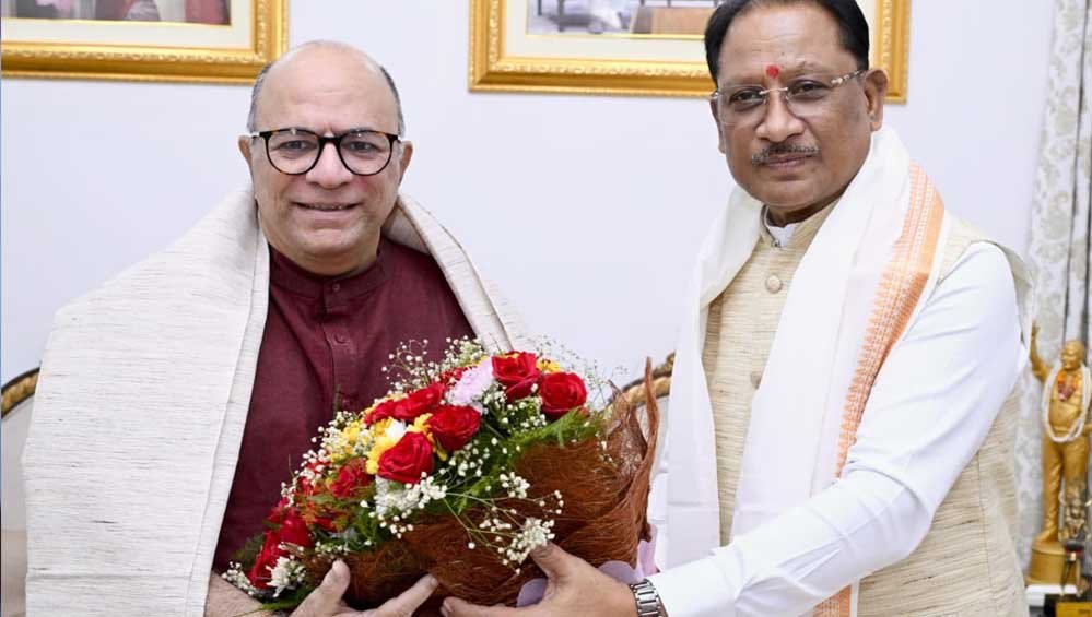 मुख्यमंत्री विष्णुदेव साय से निर्माता-निर्देशक डॉ. चंद्रप्रकाश द्विवेदी ने की सौजन्य मुलाकात मुख्यमंत्री विष्णुदेव साय से निर्माता-निर्देशक डॉ. चंद्रप्रकाश द्विवेदी ने की सौजन्य मुलाकात