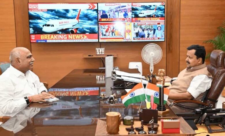 MP BJP में बड़े बदलाव की आहट! हेमंत खंडेलवाल की राष्ट्रीय अध्यक्ष से बंद कमरे में 30 मिनट चर्चा