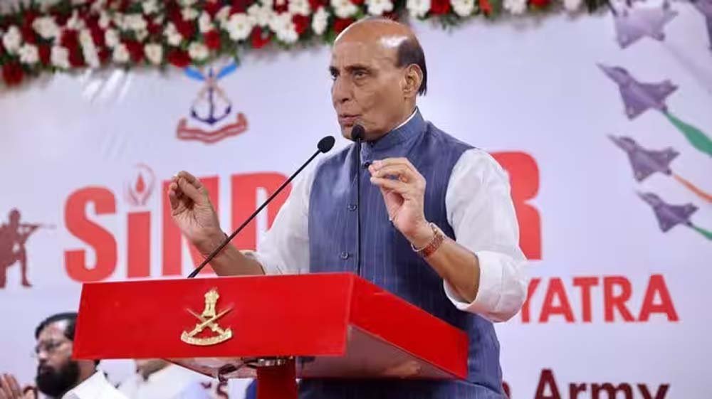 राजनाथ सिंह ने रक्तदान अभियान को बताया सैनिकों के प्रति देश की जिम्मेदारी राजनाथ सिंह ने रक्तदान अभियान को बताया सैनिकों के प्रति देश की जिम्मेदारी