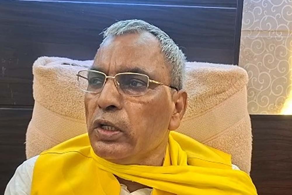 मुजफ्फरनगर जैसा दंगा शहर-शहर करवाना चाहते हैं?’ आजम खान के मुद्दे पर अखिलेश से भिड़े राजभर मुजफ्फरनगर जैसा दंगा शहर-शहर करवाना चाहते हैं?’ आजम खान के मुद्दे पर अखिलेश से भिड़े राजभर