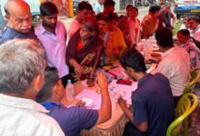 आदर्श पुरम में सेहत साथी सेवा शिविर, 163 मरीजों का स्वास्थ्य परीक्षण