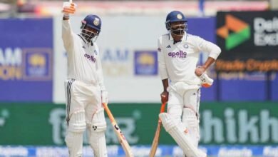 Rishabh Pant Record: टेस्ट में सबसे तेज 100 छक्के, पंत ने तोड़ा एडम गिलक्रिस्ट का रिकॉर्ड Rishabh Pant Record: टेस्ट में सबसे तेज 100 छक्के, पंत ने तोड़ा एडम गिलक्रिस्ट का रिकॉर्ड