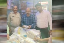 मिलावट के खिलाफ खाद्य विभाग की बड़ी कार्रवाई, पांच प्रतिष्ठानों से लिए खाद्य पदार्थों के नमूने