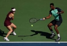 US Open में पति-पत्नी की जोड़ी का कमाल, स्वितोलिना-मोंफिल्स सेमीफाइनल में पहुंची US Open में पति-पत्नी की जोड़ी का कमाल, स्वितोलिना-मोंफिल्स सेमीफाइनल में पहुंची