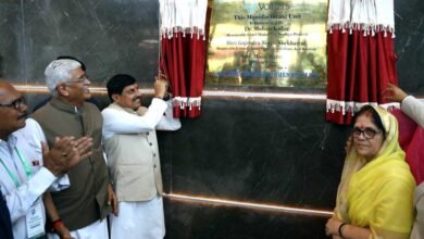 मध्यप्रदेश में तेजी से हो रहा है नई औद्योगिक इकाइयों से युवाओं को रोजगार देने का कार्य : मुख्यमंत्री डॉ. यादव मध्यप्रदेश में तेजी से हो रहा है नई औद्योगिक इकाइयों से युवाओं को रोजगार देने का कार्य : मुख्यमंत्री डॉ. यादव