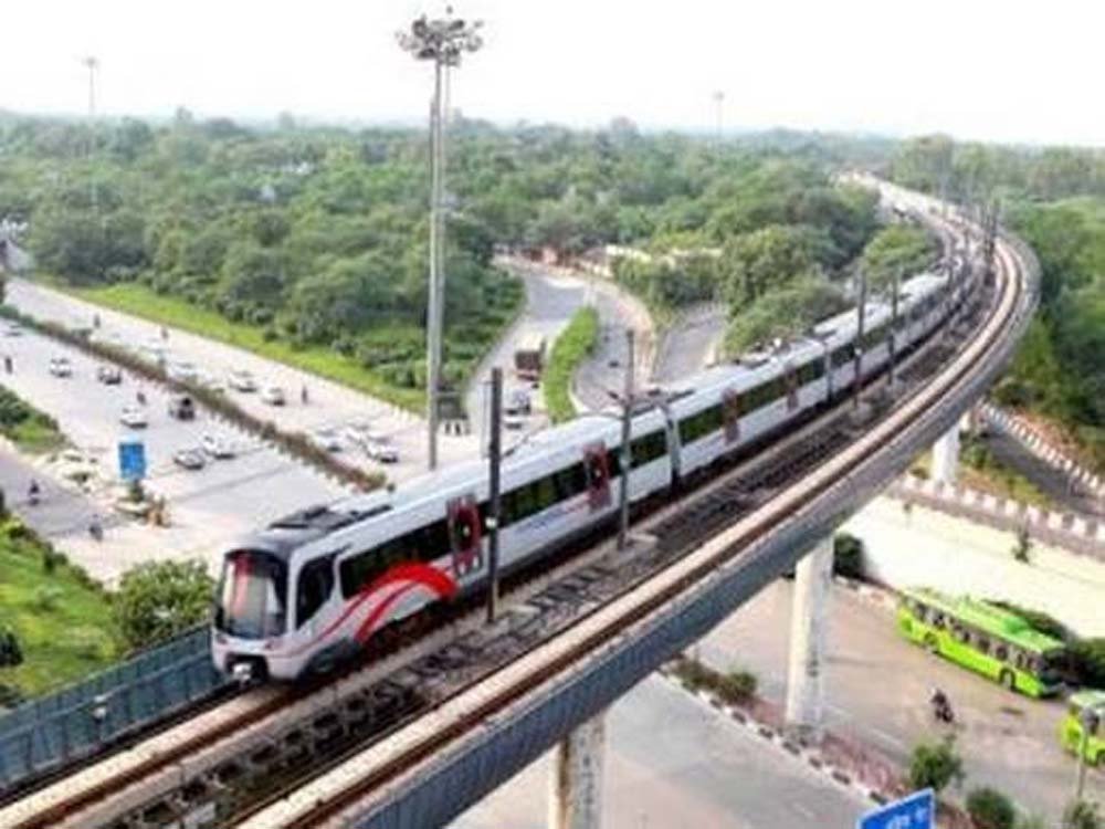 Delhi Metro Phase-4: 2027 तक करना होगा इंतजार, तीन प्राथमिकता वाले कॉरिडोर का 83% काम पूरा Delhi Metro Phase-4: 2027 तक करना होगा इंतजार, तीन प्राथमिकता वाले कॉरिडोर का 83% काम पूरा