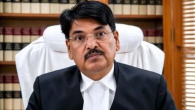 BCI में घमासान! सह-चेयरमैन वाईआर सदाशिव रेड्डी ने मांगा मनन मिश्रा का इस्तीफा, चेयरमैन ने आरोपों को बताया राजनीतिक स्टंट BCI में घमासान! सह-चेयरमैन वाईआर सदाशिव रेड्डी ने मांगा मनन मिश्रा का इस्तीफा, चेयरमैन ने आरोपों को बताया राजनीतिक स्टंट