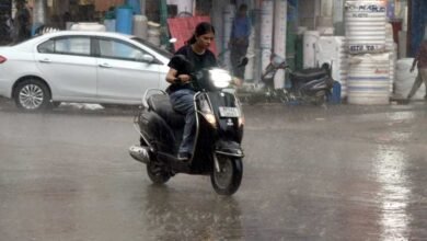 MP Weather Alert: मध्य प्रदेश के 14 जिलों में भारी बारिश का अलर्ट, जबलपुर-चंबल-नर्मदापुरम संभाग में चेतावनी MP Weather Alert: मध्य प्रदेश के 14 जिलों में भारी बारिश का अलर्ट, जबलपुर-चंबल-नर्मदापुरम संभाग में चेतावनी