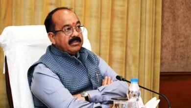 रायपुर : उप मुख्यमंत्री अरुण साव ने विकास कार्यों और योजनाओं के क्रियान्वयन की समीक्षा की रायपुर : उप मुख्यमंत्री अरुण साव ने विकास कार्यों और योजनाओं के क्रियान्वयन की समीक्षा की