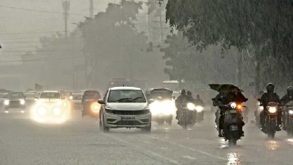 एमपी पर मानसूनी सिस्टम मेहरबान: 22 जिलों में भारी बारिश का अलर्ट, 27 अगस्त तक जारी रहेगा दौर एमपी पर मानसूनी सिस्टम मेहरबान: 22 जिलों में भारी बारिश का अलर्ट, 27 अगस्त तक जारी रहेगा दौर