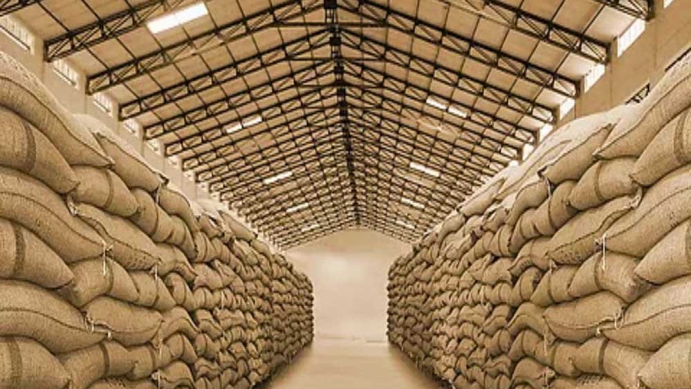 ग्वालियर में बिना जमीन आवंटन FCI ने तान दिए गोदाम, तहसीलदार ने थमाया 1.21 अरब का नोटिस ग्वालियर में बिना जमीन आवंटन FCI ने तान दिए गोदाम, तहसीलदार ने थमाया 1.21 अरब का नोटिस