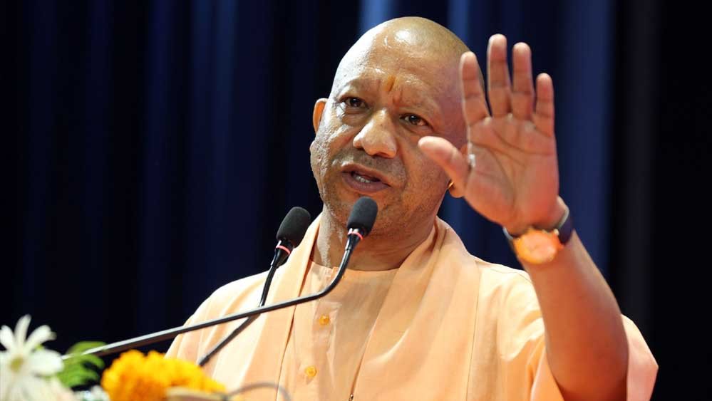बस दुर्घटना पीड़ितों के लिए आर्थिक सुरक्षा कवच बनी योगी सरकार की ‘यात्री राहत योजना’ बस दुर्घटना पीड़ितों के लिए आर्थिक सुरक्षा कवच बनी योगी सरकार की ‘यात्री राहत योजना’