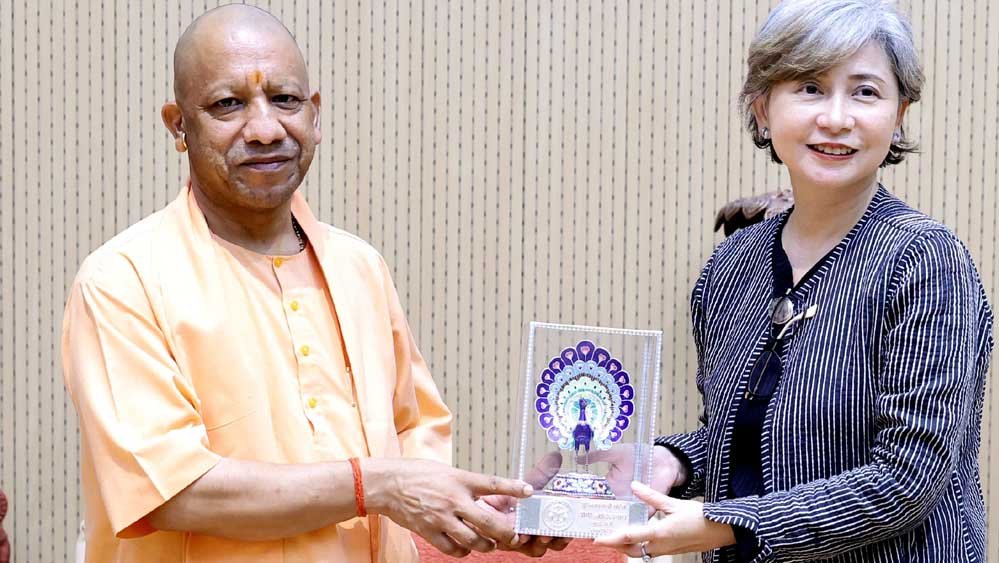 योगी सरकार ने पारदर्शिता के साथ संपन्न कराई यूपी सम्मिलित अवर अधीनस्थ सेवा (स्नातक स्तरीय) मुख्य परीक्षा योगी सरकार ने पारदर्शिता के साथ संपन्न कराई यूपी सम्मिलित अवर अधीनस्थ सेवा (स्नातक स्तरीय) मुख्य परीक्षा