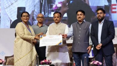 डिजिटल स्वास्थ्य सेवाओं से अंतिम छोर के व्यक्ति तक उन्नत स्वास्थ्य सेवाओं की सहज पहुंच होगी सुनिश्चित : उप मुख्यमंत्री शुक्ल डिजिटल स्वास्थ्य सेवाओं से अंतिम छोर के व्यक्ति तक उन्नत स्वास्थ्य सेवाओं की सहज पहुंच होगी सुनिश्चित : उप मुख्यमंत्री शुक्ल