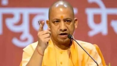 CM योगी का अखिलेश यादव पर बड़ा हमला, बोले- JPNIC सपा के भ्रष्टाचार का ‘जीवंत स्मारक’ CM योगी का अखिलेश यादव पर बड़ा हमला, बोले- JPNIC सपा के भ्रष्टाचार का ‘जीवंत स्मारक’