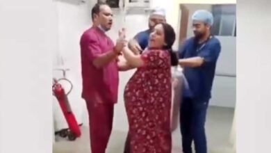 वा में जच्चा-बच्चा की मृत्यु के प्रकरण में दो चिकित्सक एवं दो नर्सिंग ऑफिसर निलंबित, जांच समिति गठित वा में जच्चा-बच्चा की मृत्यु के प्रकरण में दो चिकित्सक एवं दो नर्सिंग ऑफिसर निलंबित, जांच समिति गठित