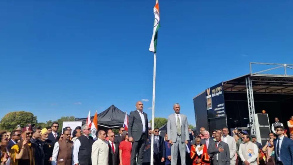 लंदन में गूंजी झारखंड की लोकधुन, बिरसा मुंडा को समर्पित प्रस्तुति ने जीता प्रवासियों का दिल लंदन में गूंजी झारखंड की लोकधुन, बिरसा मुंडा को समर्पित प्रस्तुति ने जीता प्रवासियों का दिल