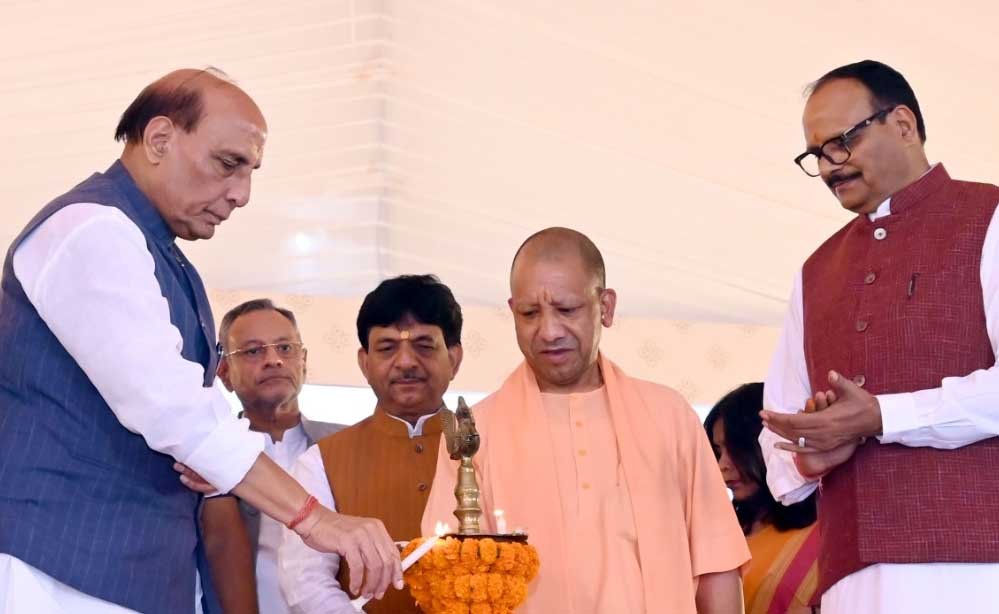 परेशान मत हों, हर समस्या का कराएंगे प्रभावी समाधान : मुख्यमंत्री परेशान मत हों, हर समस्या का कराएंगे प्रभावी समाधान : मुख्यमंत्री