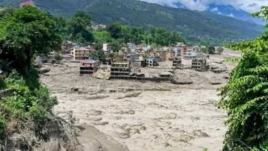 नेपाल बाढ़ में मौतों का आंकड़ा 734 पहुंचा, बचाव अभियान के 5वें दिन भी हजारों लोग लापता