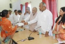 नालंदा में ग्रामीण विकास मंत्री श्रवण कुमार ने 119 लाभुकों को दिया योजनाओं का लाभ