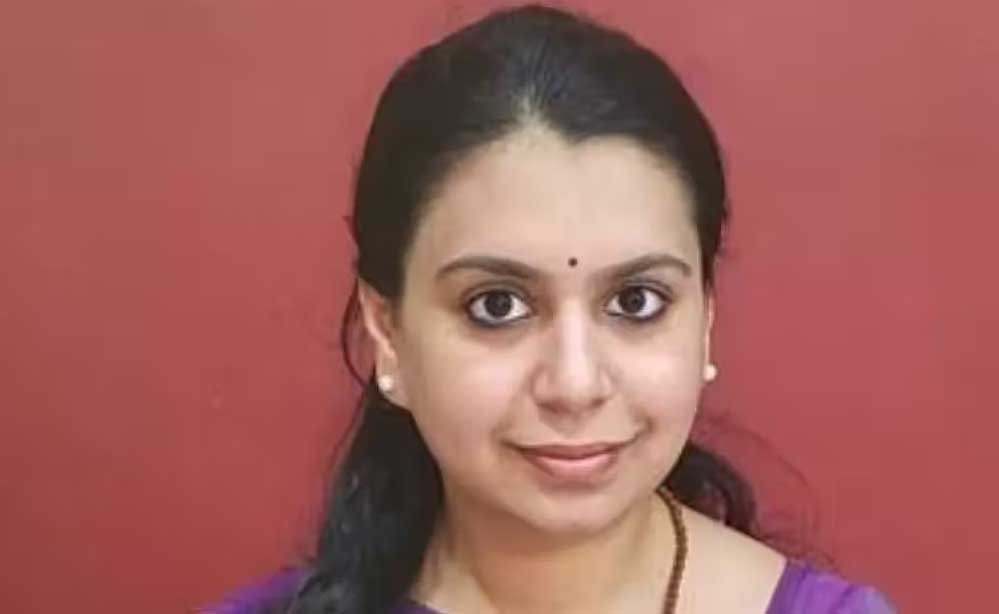 चर्चित IAS दिव्या मित्तल ने दिया इस्तीफा, सोशल मीडिया पोस्ट में छलका दर्द चर्चित IAS दिव्या मित्तल ने दिया इस्तीफा, सोशल मीडिया पोस्ट में छलका दर्द