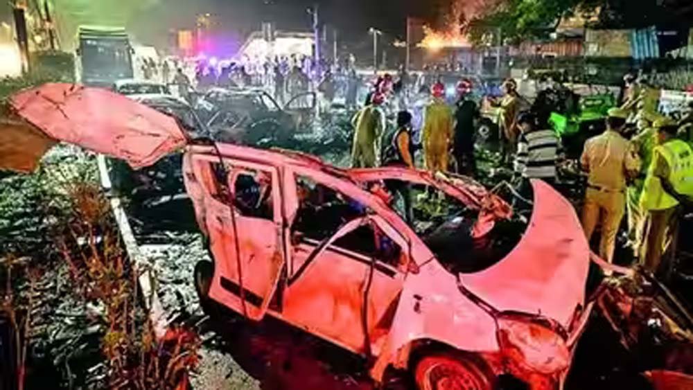 लाल किला कार ब्लास्ट केस में NIA की चार्जशीट पर कोर्ट ने लिया संज्ञान, 13 आरोपी नामजद लाल किला कार ब्लास्ट केस में NIA की चार्जशीट पर कोर्ट ने लिया संज्ञान, 13 आरोपी नामजद