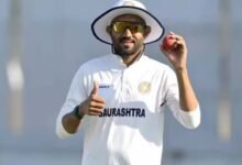 घरेलू क्रिकेट में लगातार चमके, फिर भी टीम इंडिया से दूर; इन खिलाड़ियों को टेस्ट में कब मिलेगा मौका?