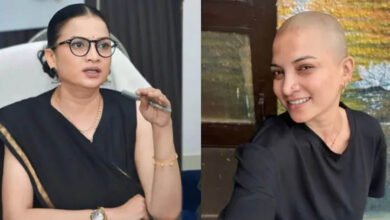 कैंसर पीड़ित बच्ची की मुस्कान के लिए कमिश्नर सविता प्रधान ने मुंडवाया सिर, सिंगरौली में मिसाल बनीं कैंसर पीड़ित बच्ची की मुस्कान के लिए कमिश्नर सविता प्रधान ने मुंडवाया सिर, सिंगरौली में मिसाल बनीं