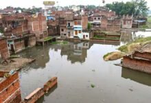 वाराणसी में गंगा उफान पर, चेतावनी बिंदु से महज सवा मीटर नीचे पहुंचा जलस्तर