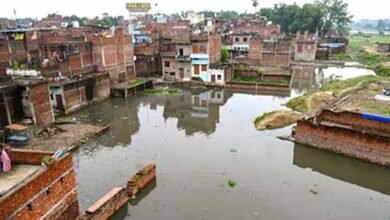 वाराणसी में गंगा उफान पर, चेतावनी बिंदु से महज सवा मीटर नीचे पहुंचा जलस्तर वाराणसी में गंगा उफान पर, चेतावनी बिंदु से महज सवा मीटर नीचे पहुंचा जलस्तर