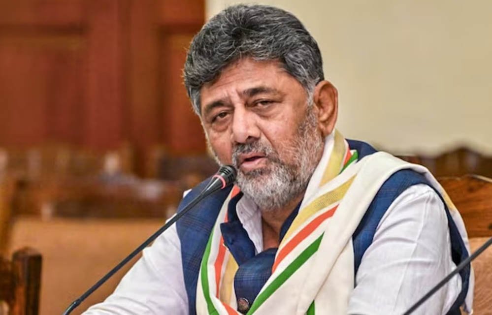 जिसे इस्तीफा देना है दे दो…’, बागी विधायकों पर CM शिवकुमार का 440 वोल्ट वाला बयान जिसे इस्तीफा देना है दे दो…’, बागी विधायकों पर CM शिवकुमार का 440 वोल्ट वाला बयान
