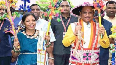 लोक कलाओं के संरक्षण और कलाकारों के आर्थिक सशक्तीकरण की दिशा में संस्कृति विभाग की महत्वपूर्ण पहल लोक कलाओं के संरक्षण और कलाकारों के आर्थिक सशक्तीकरण की दिशा में संस्कृति विभाग की महत्वपूर्ण पहल
