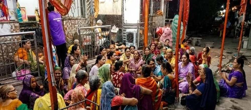 ग्वालियर में बारिश की कामना से सुंदरकांड पाठ, छात्रों की स्मृति में पौधारोपण ग्वालियर में बारिश की कामना से सुंदरकांड पाठ, छात्रों की स्मृति में पौधारोपण
