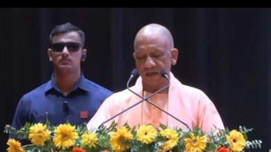 पीआरडी जवानों को सीएम योगी की बड़ी सौगात, अब मिलेगा 600 रुपये ड्यूटी भत्ता, सपरिवार मुफ्त इलाज पीआरडी जवानों को सीएम योगी की बड़ी सौगात, अब मिलेगा 600 रुपये ड्यूटी भत्ता, सपरिवार मुफ्त इलाज