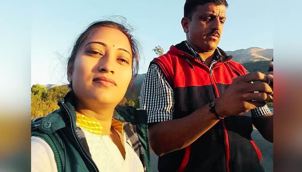 2 करोड़ के बीमा ने बढ़ाया शक! सड़क हादसे में मौत के 3 महीने बाद कब्र से निकाला गया शव 2 करोड़ के बीमा ने बढ़ाया शक! सड़क हादसे में मौत के 3 महीने बाद कब्र से निकाला गया शव