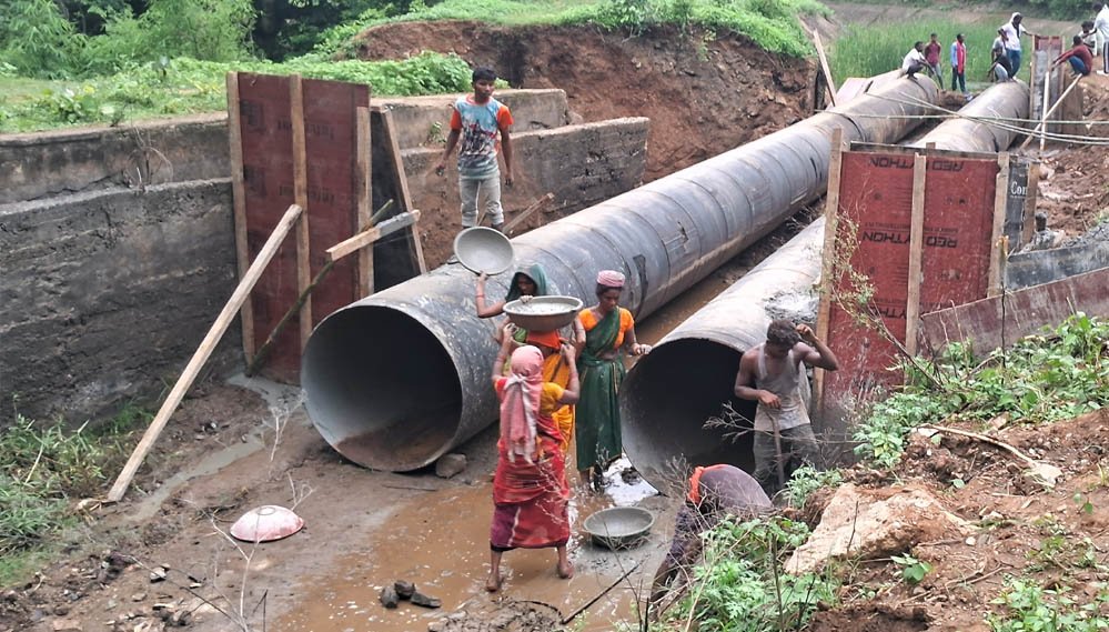 इंदौर को गंदे पानी से मिलेगी राहत, ₹1214 करोड़ की सीवरेज परियोजना को मिली रफ्तार इंदौर को गंदे पानी से मिलेगी राहत, ₹1214 करोड़ की सीवरेज परियोजना को मिली रफ्तार