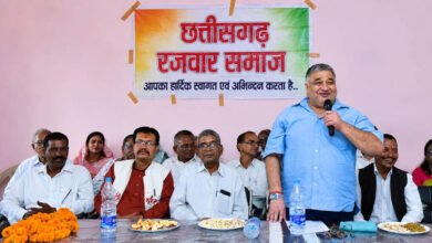 समाज की एकजुटता सामाजिक विकास की सबसे बड़ी शक्ति: राजेश अग्रवाल समाज की एकजुटता सामाजिक विकास की सबसे बड़ी शक्ति: राजेश अग्रवाल