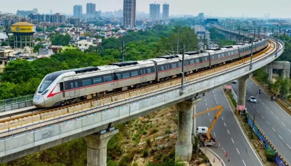 नमो भारत का नया हाईस्पीड रूट तैयार, नोएडा-गाजियाबाद से गुरुग्राम और जेवर तक दौड़ेगी रैपिड रेल नमो भारत का नया हाईस्पीड रूट तैयार, नोएडा-गाजियाबाद से गुरुग्राम और जेवर तक दौड़ेगी रैपिड रेल