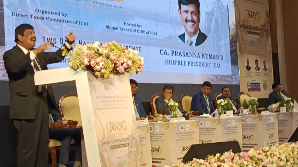 कर कानूनों में बदलाव पर भोपाल में राष्ट्रीय मंथन, 600 से अधिक सीए हुए शामिल कर कानूनों में बदलाव पर भोपाल में राष्ट्रीय मंथन, 600 से अधिक सीए हुए शामिल