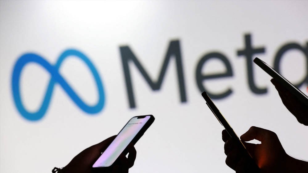 Metaके एल्गोरिदम पर सरकार का कड़ा प्रहार: डीपफेक और प्रोपेगेंडा रोकने के लिए मांगा ठोस सुधार रोडमैप Metaके एल्गोरिदम पर सरकार का कड़ा प्रहार: डीपफेक और प्रोपेगेंडा रोकने के लिए मांगा ठोस सुधार रोडमैप